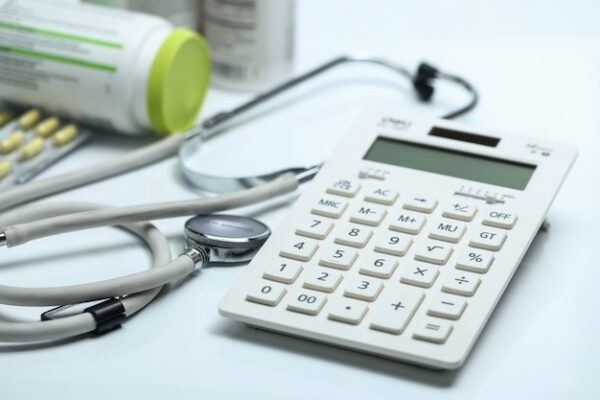 How to Handle Medical Expenses That Are Out of Pocket